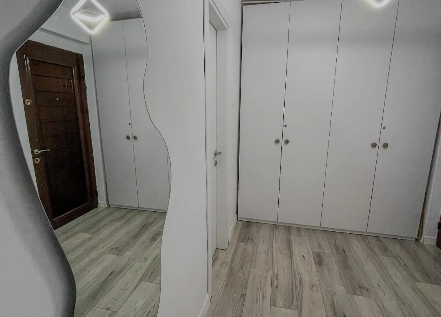 Sophia'S Apartment Tirana 0*,