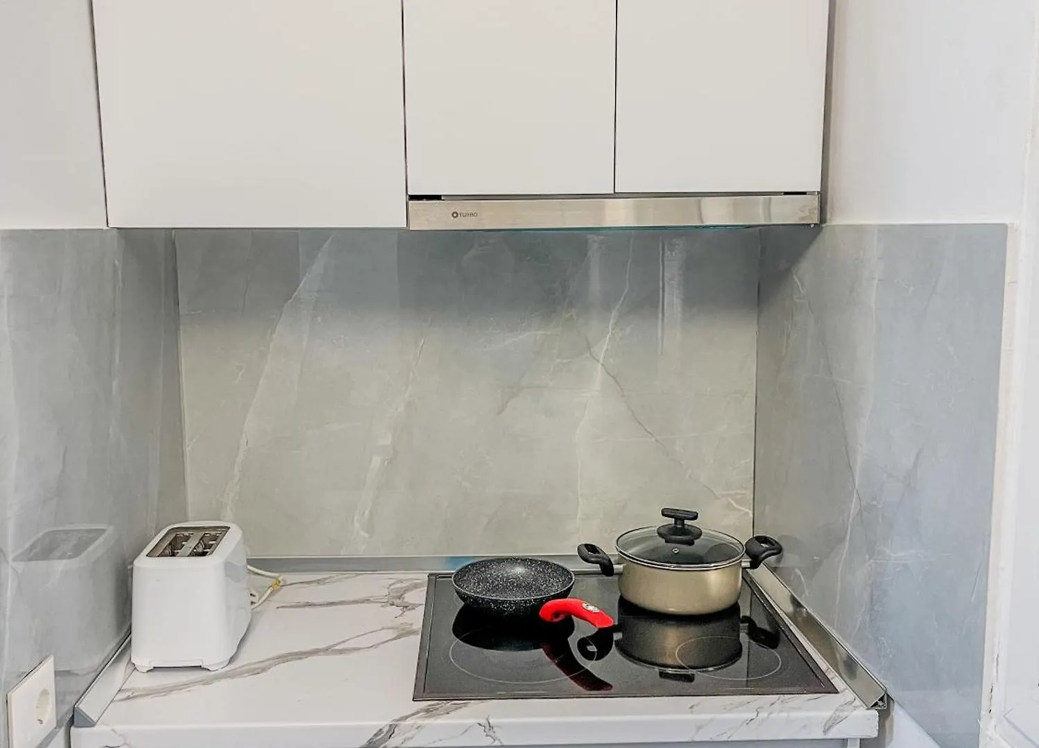 Sophia'S Apartment تيرانا